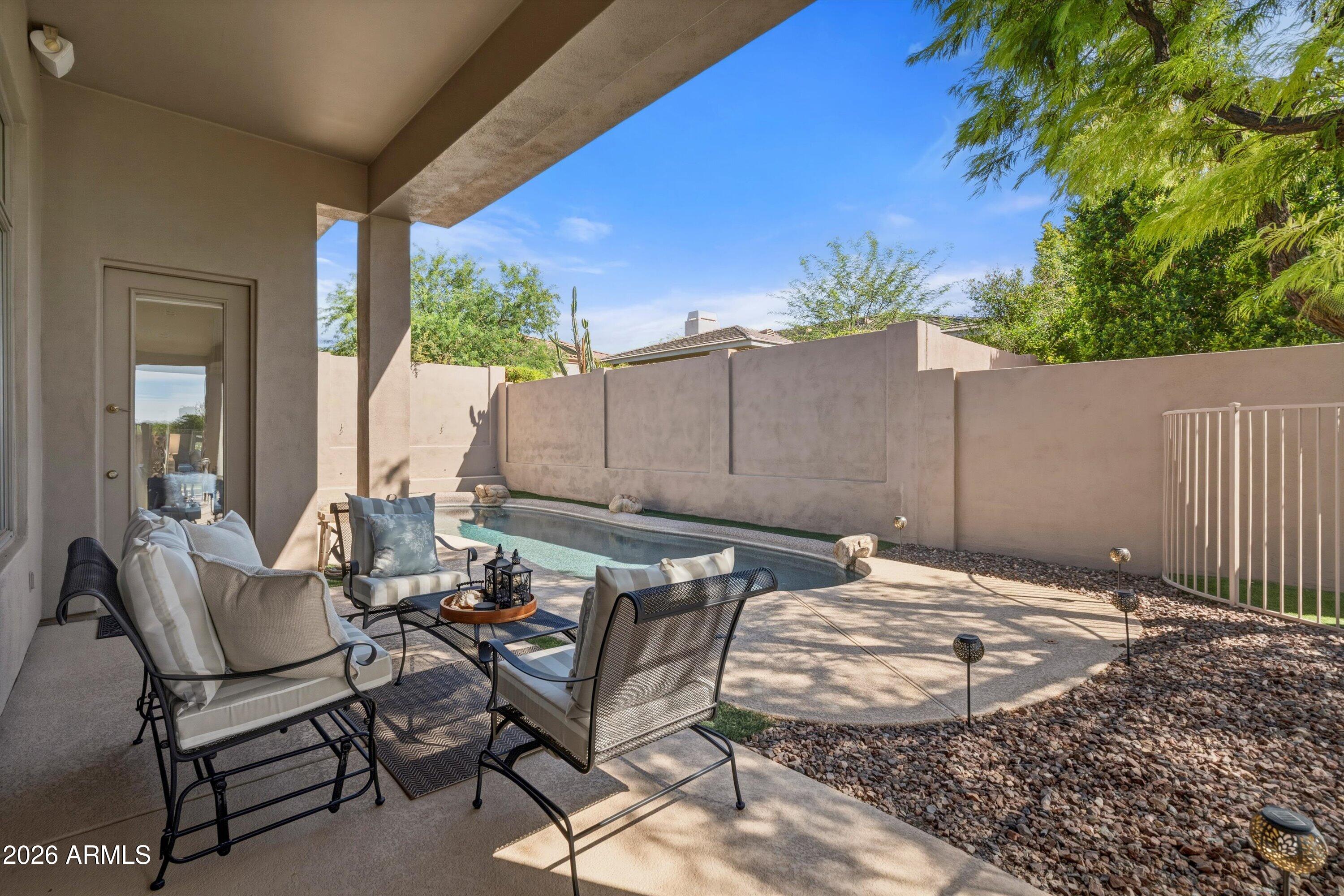 10975 E KORA Lane