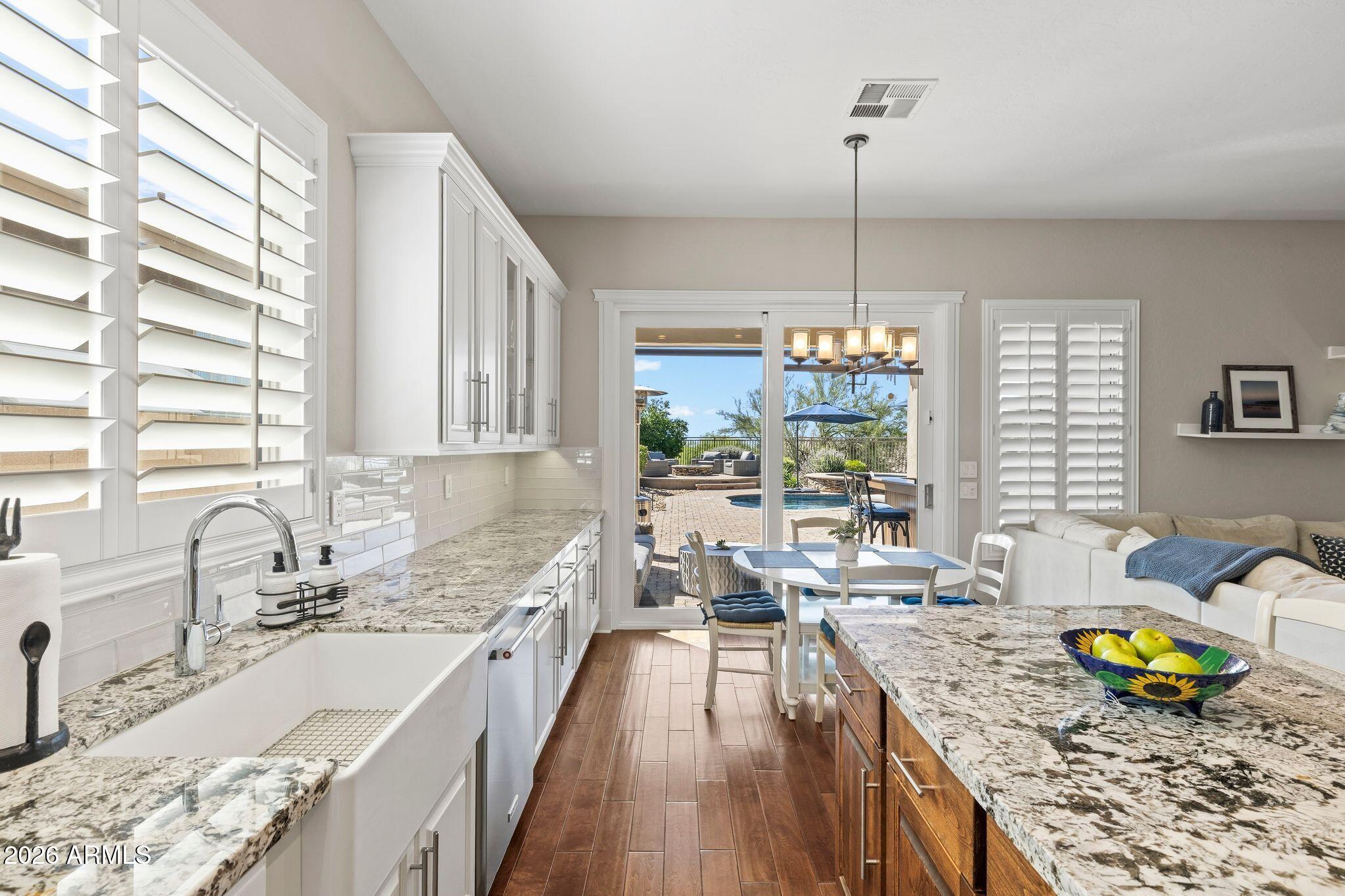 10673 E Le Marche Drive