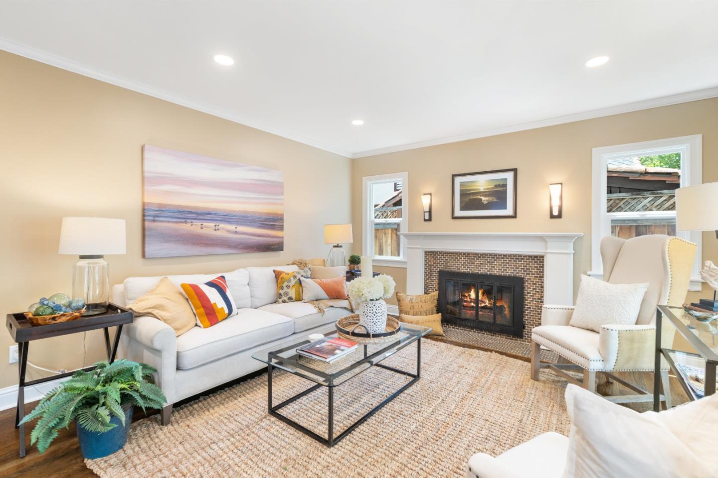 846 Schiele Avenue