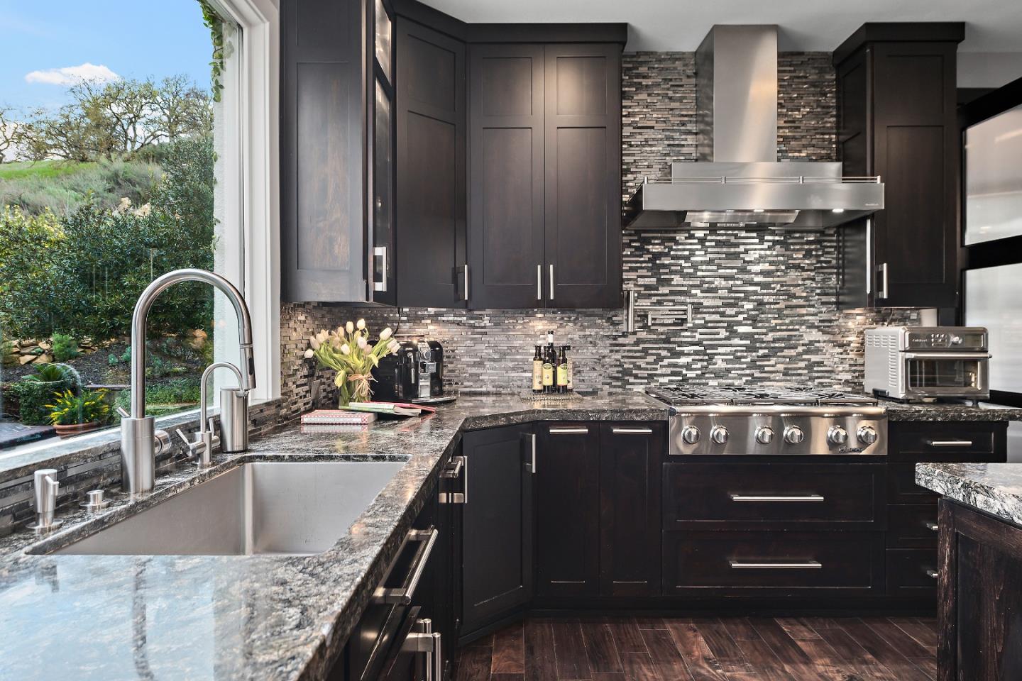 6595 Stonehill Drive