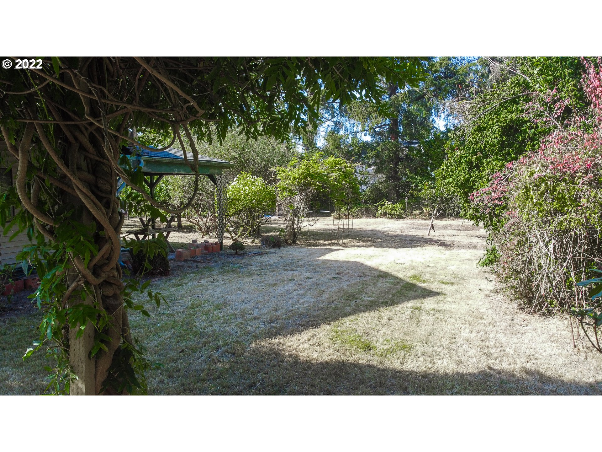 27 CHINOOK VALLEY RD