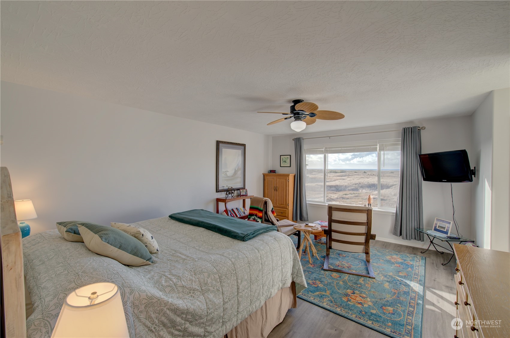 406 28th Street NW #2