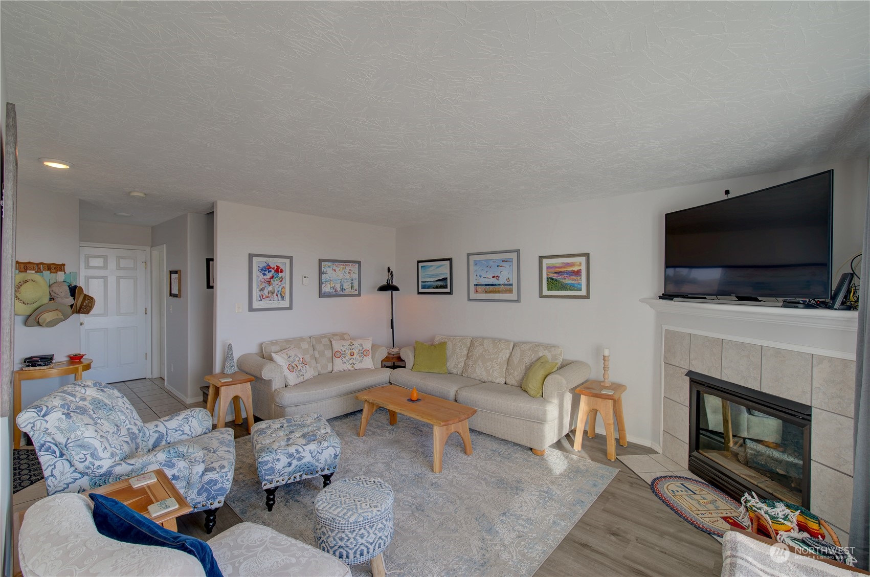 406 28th Street NW #2