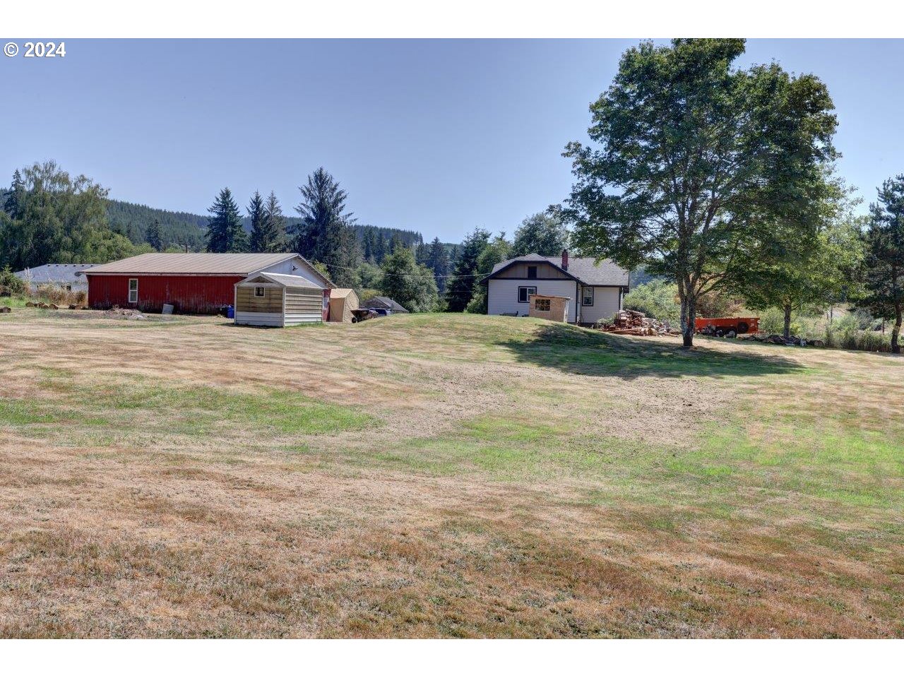 41127 HILLCREST LOOP