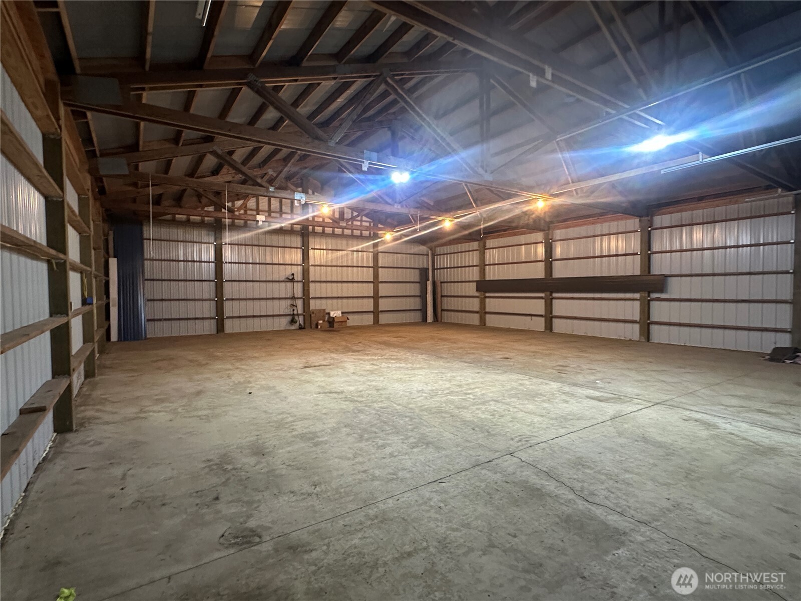 17107 Mill Ln