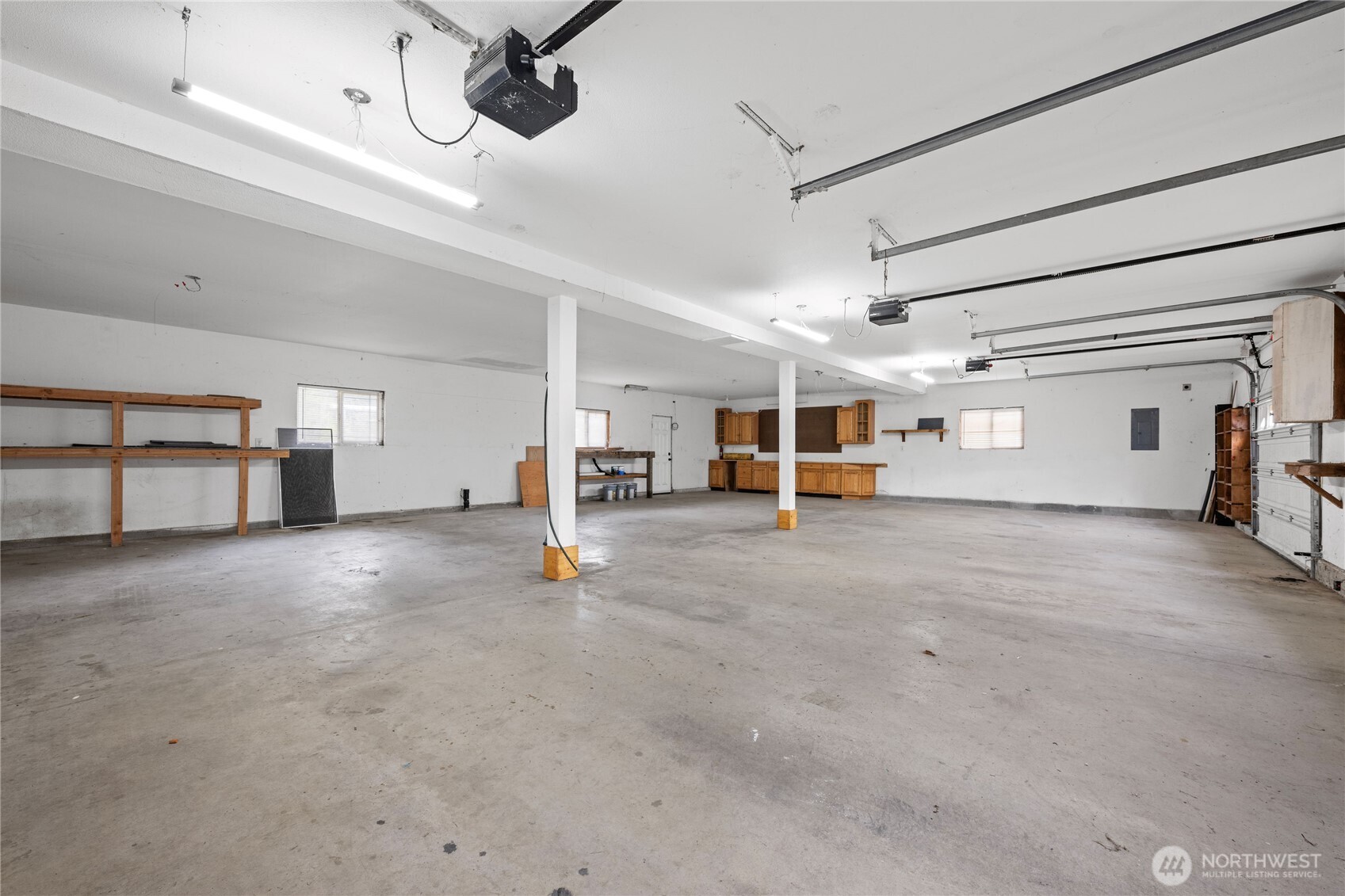 17107 Mill Ln
