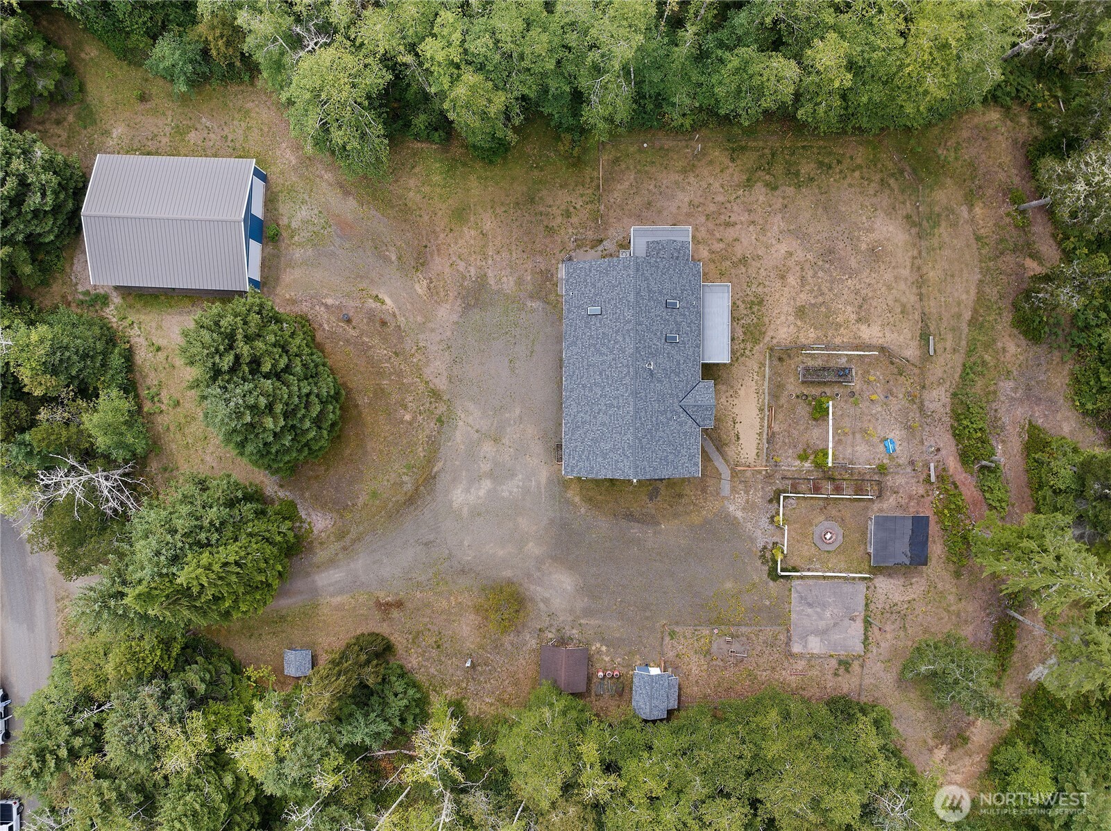 17107 Mill Ln