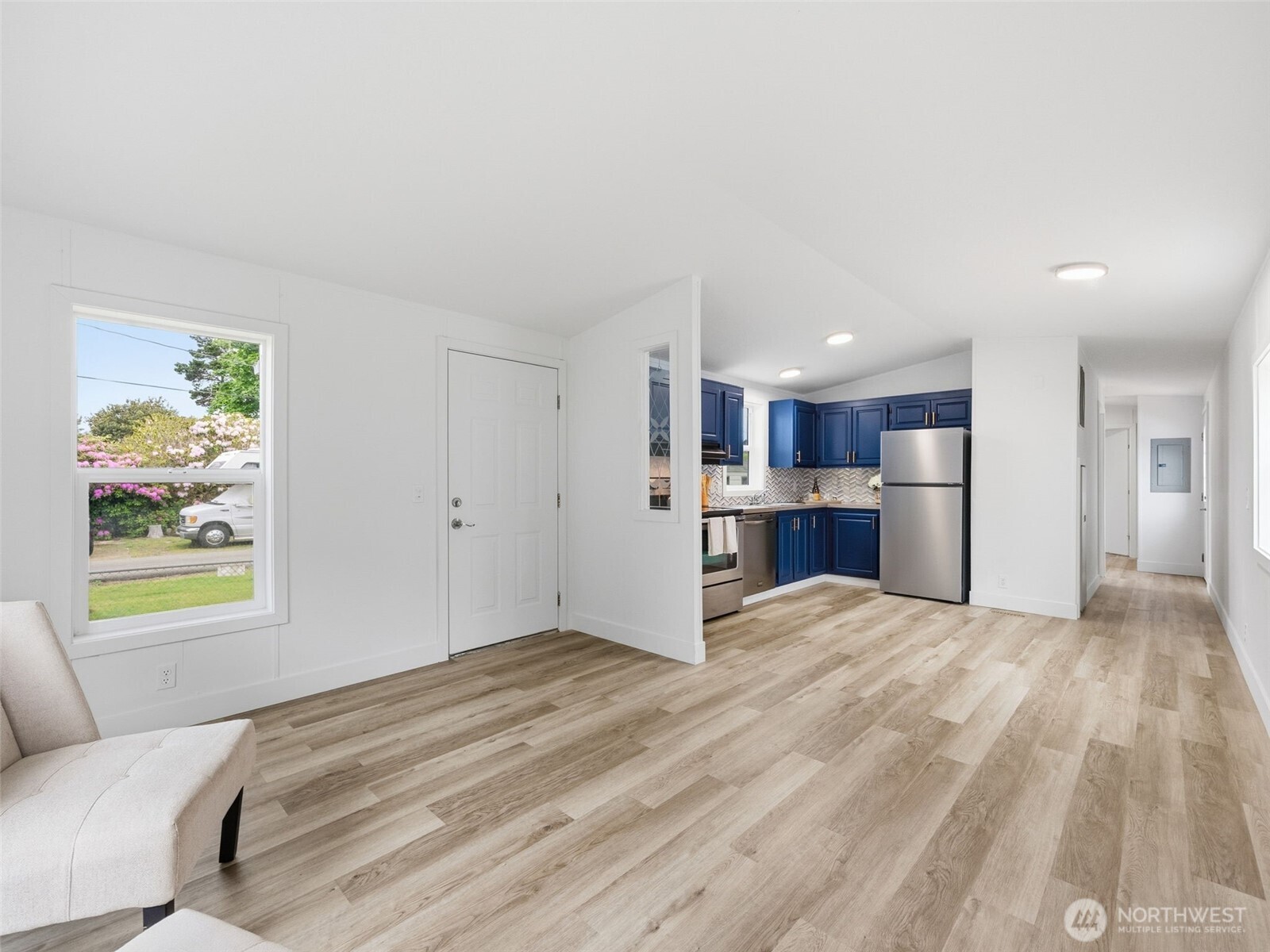 22212 Pacific Way Unit: 11