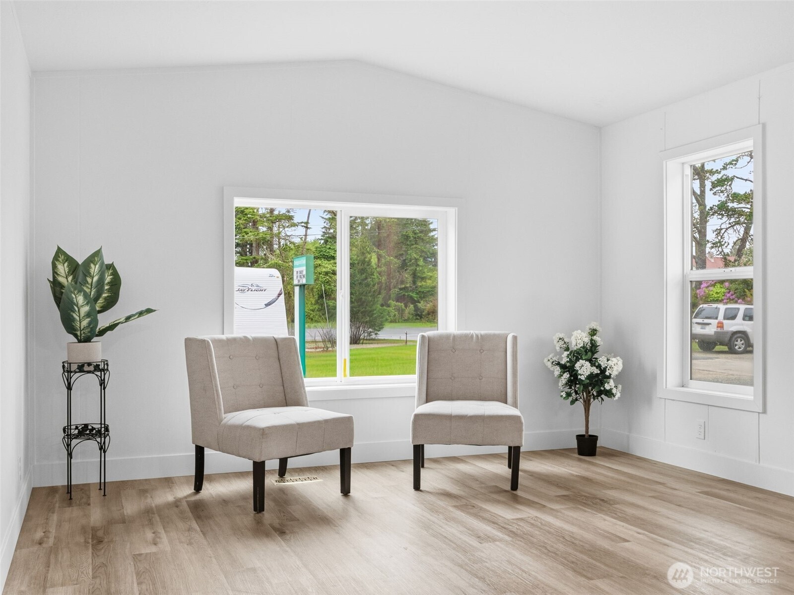 22212 Pacific Way Unit: 11