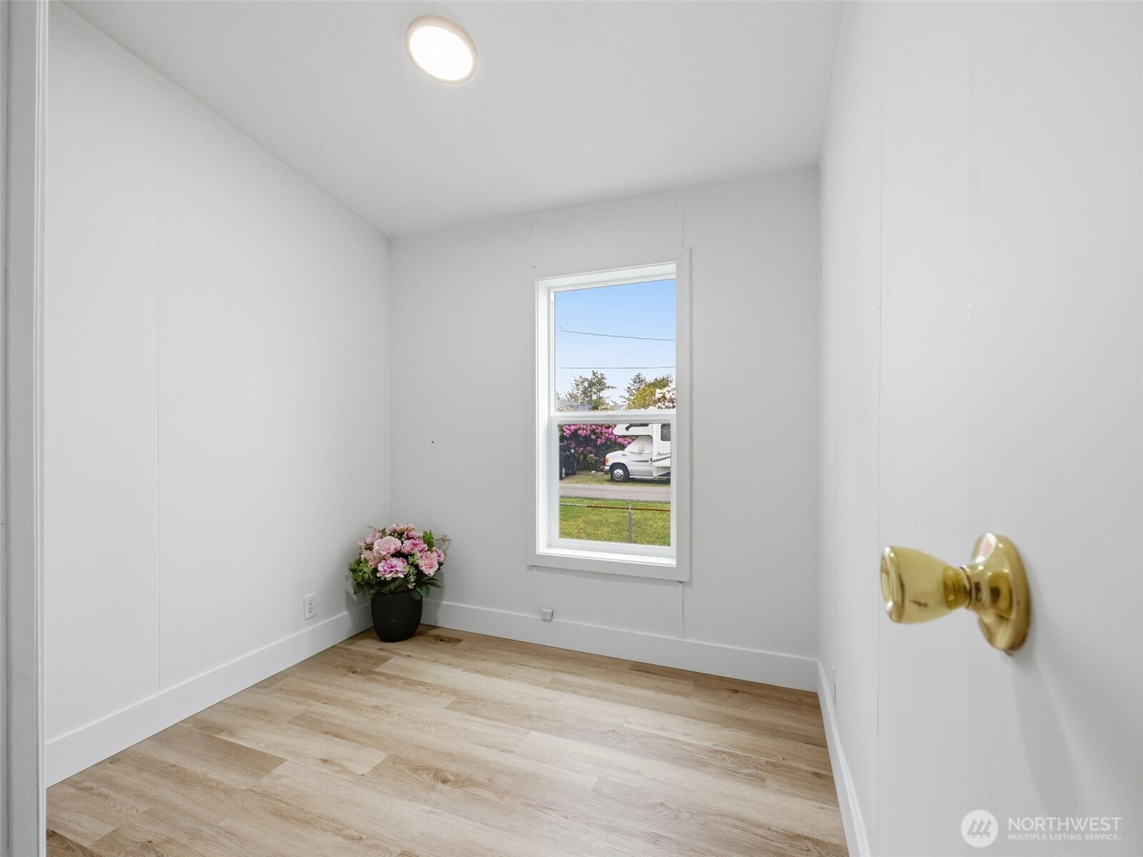 22212 Pacific Way Unit: 11