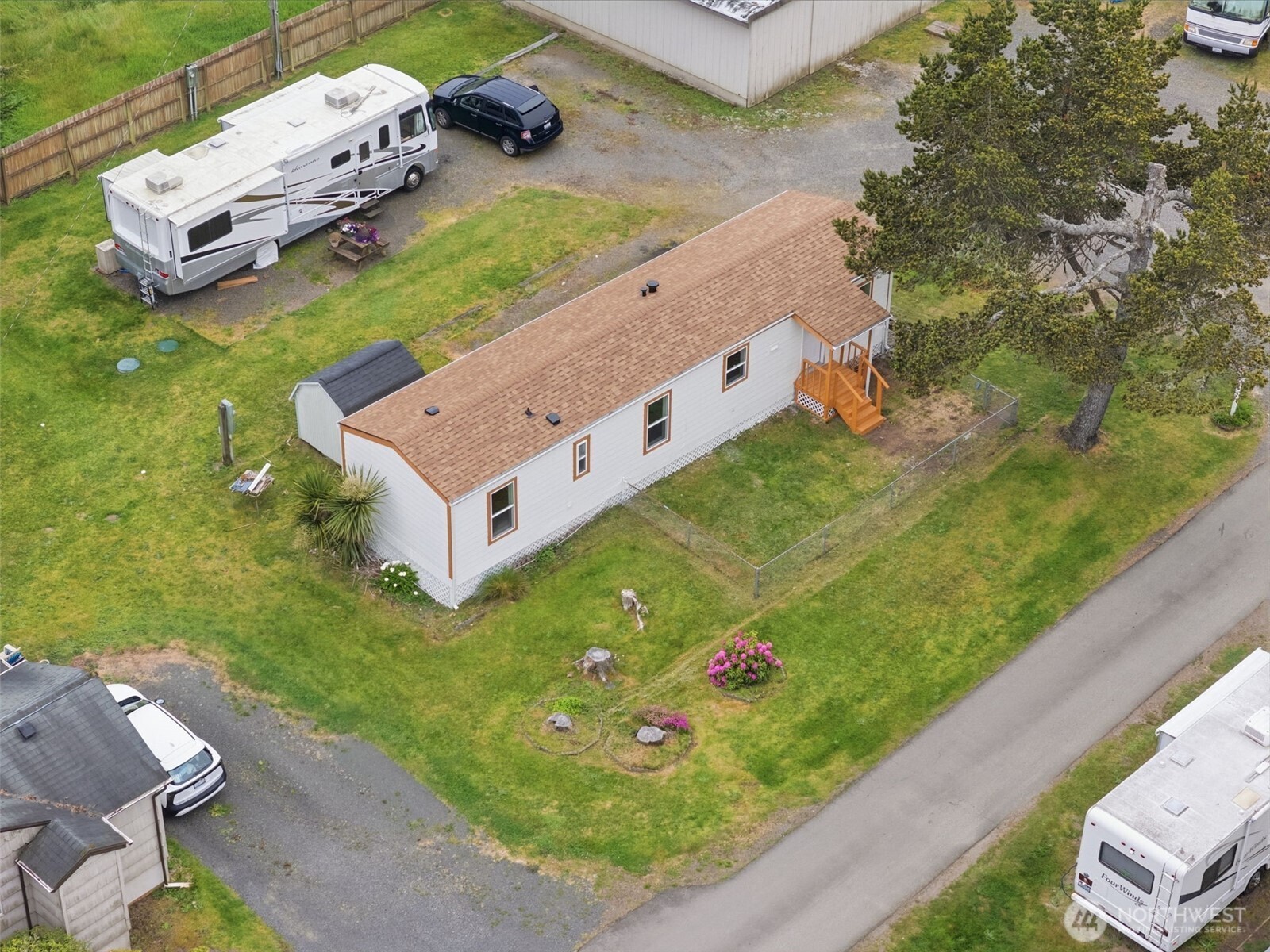 22212 Pacific Way Unit: 11