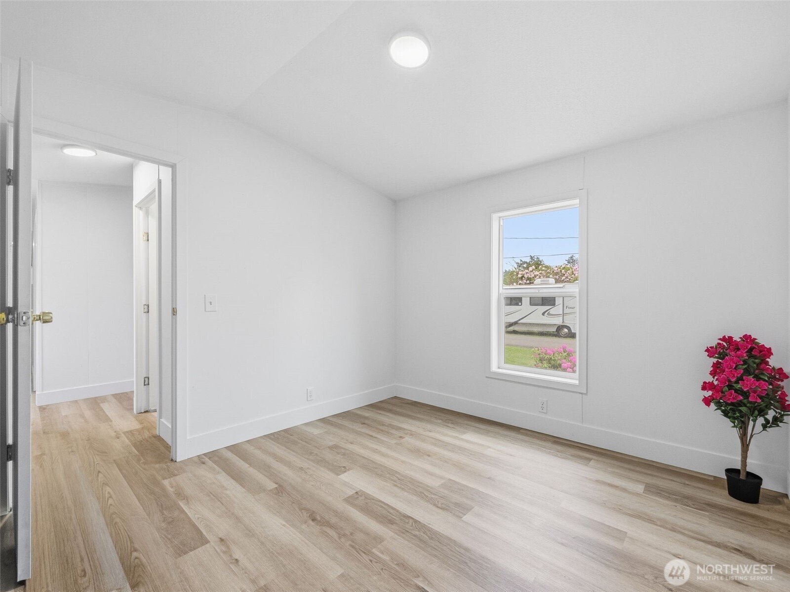 22212 Pacific Way Unit: 11