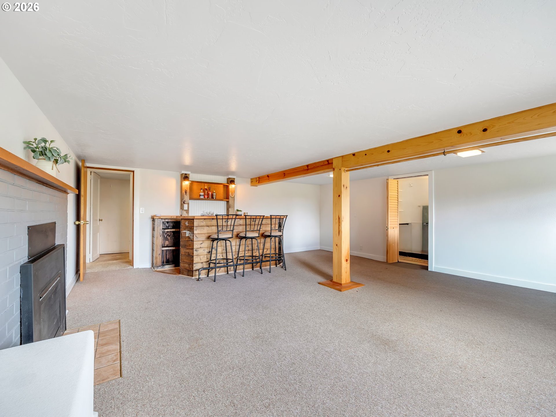 758 FLORENCE AVE