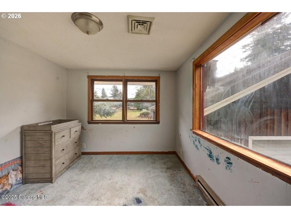 42684 HILLCREST LOOP
