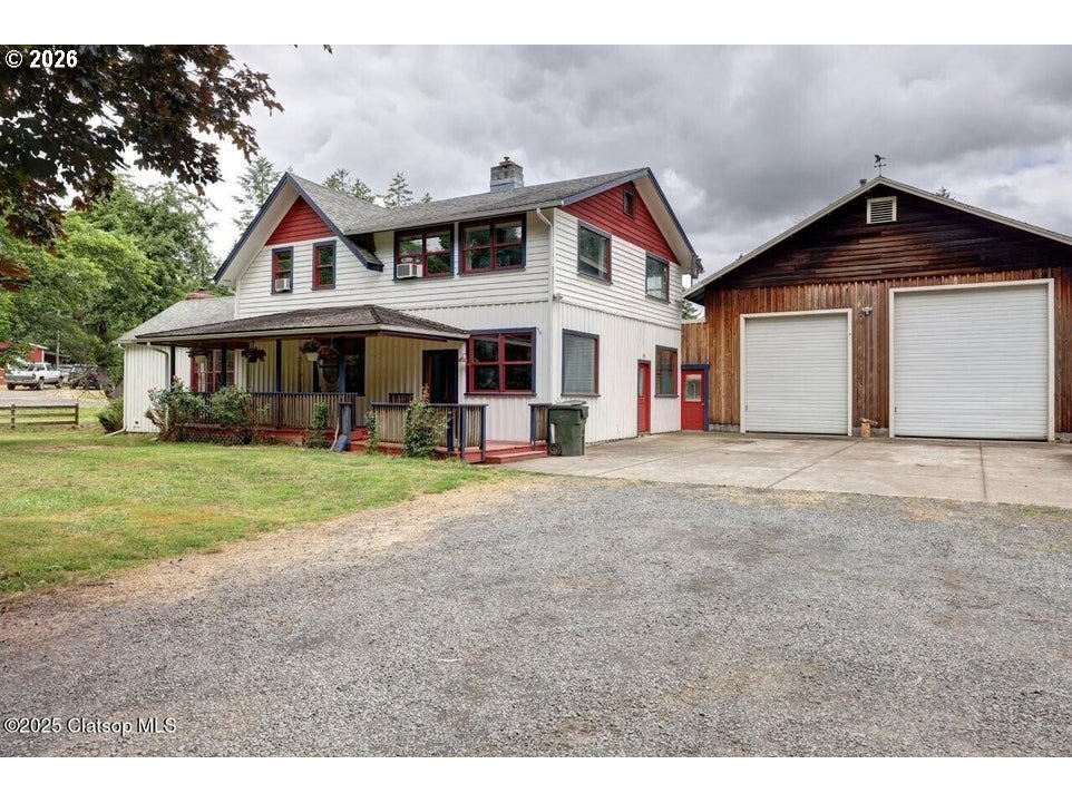 42684 HILLCREST LOOP
