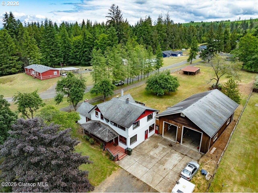 42684 HILLCREST LOOP