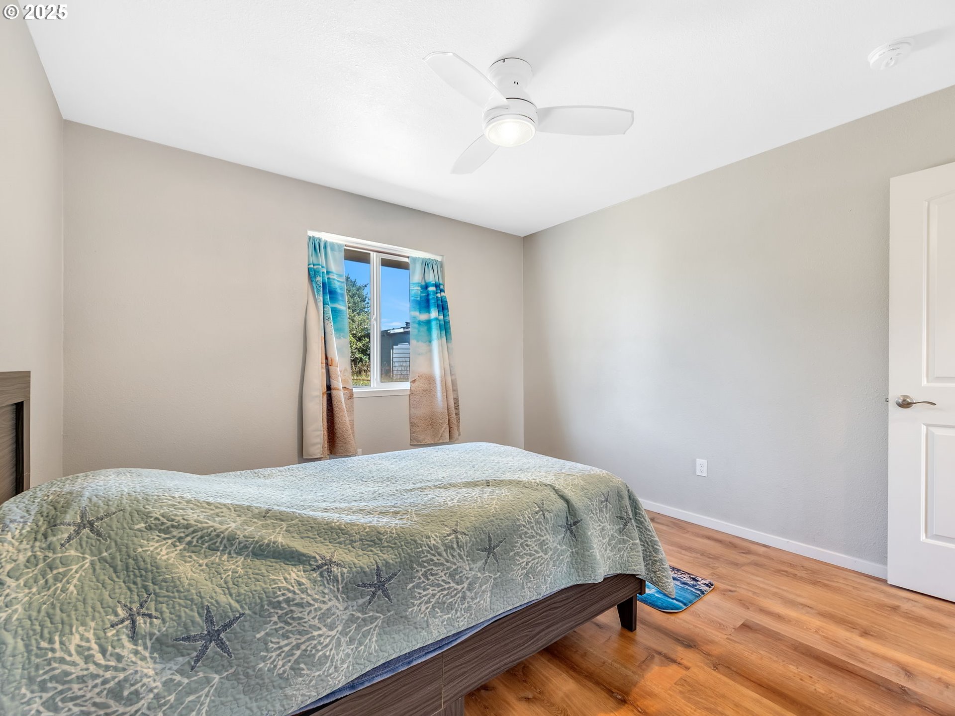 805 338TH PL