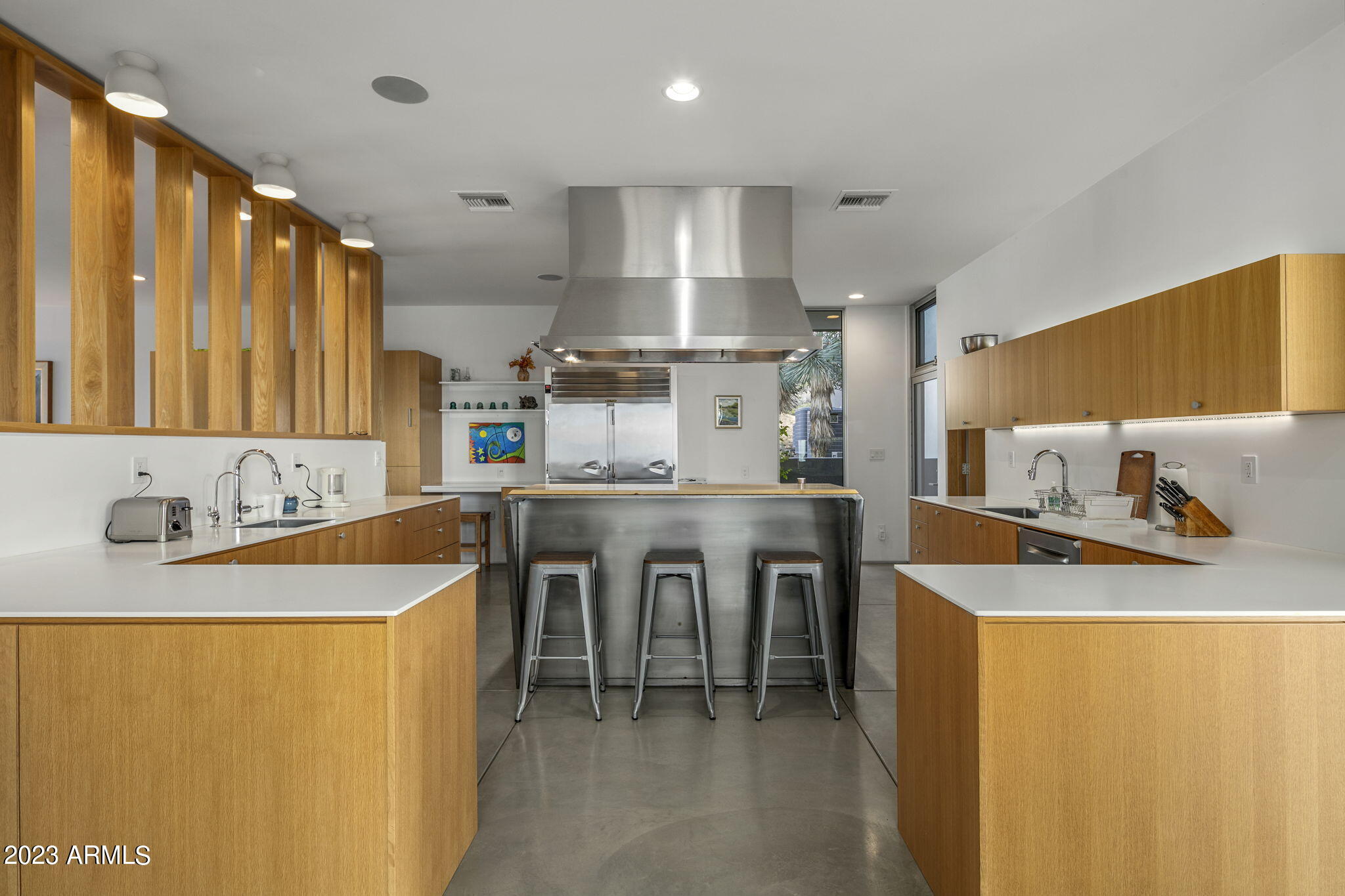 11426 E Kendra Lane