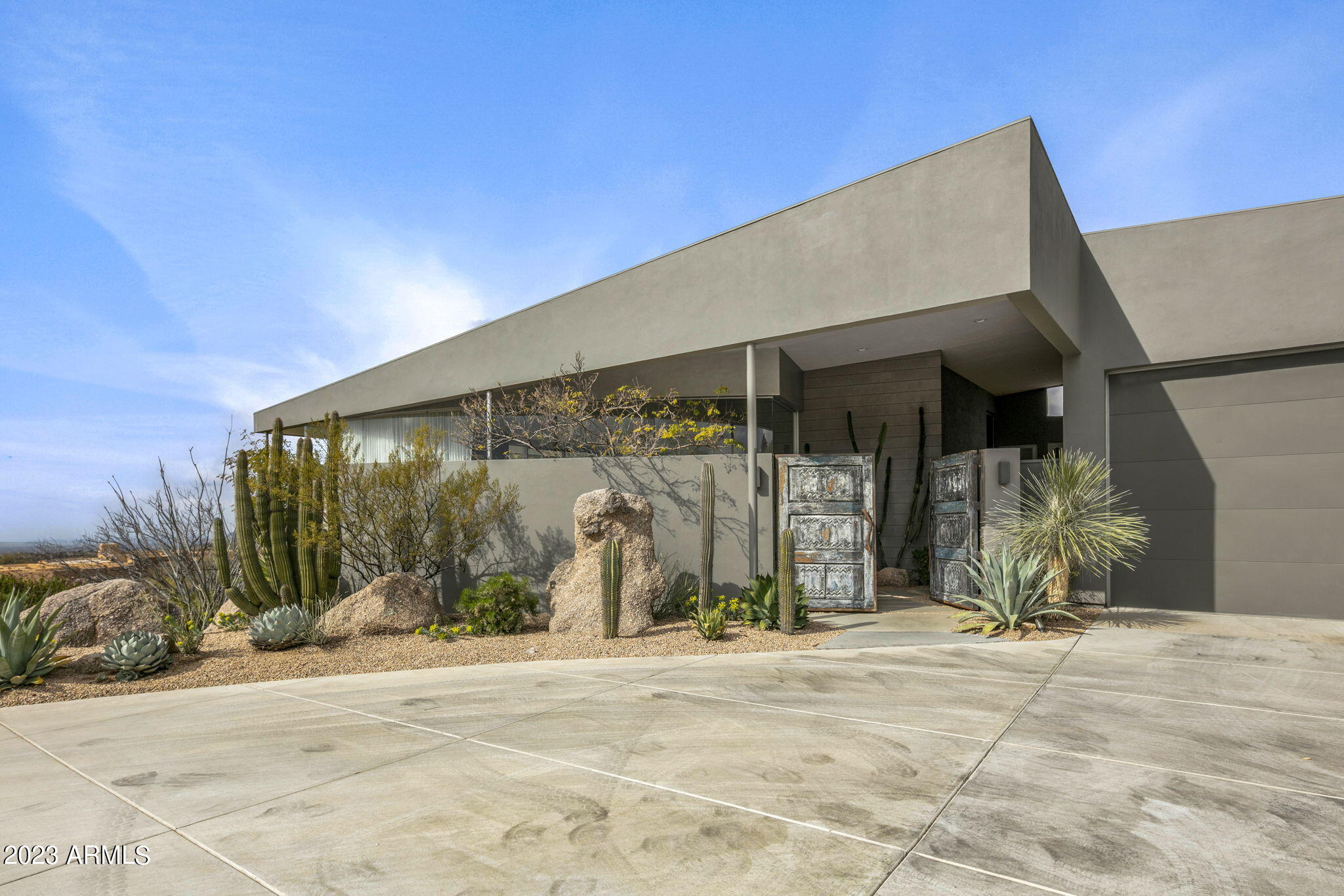 11426 E Kendra Lane