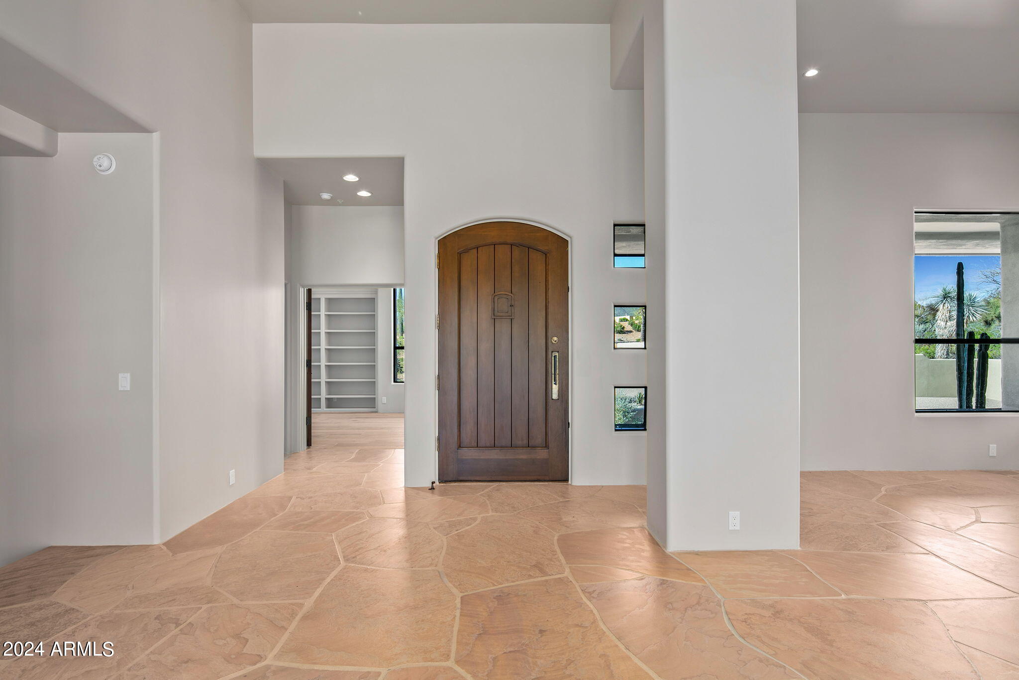 9917 E FILAREE Lane