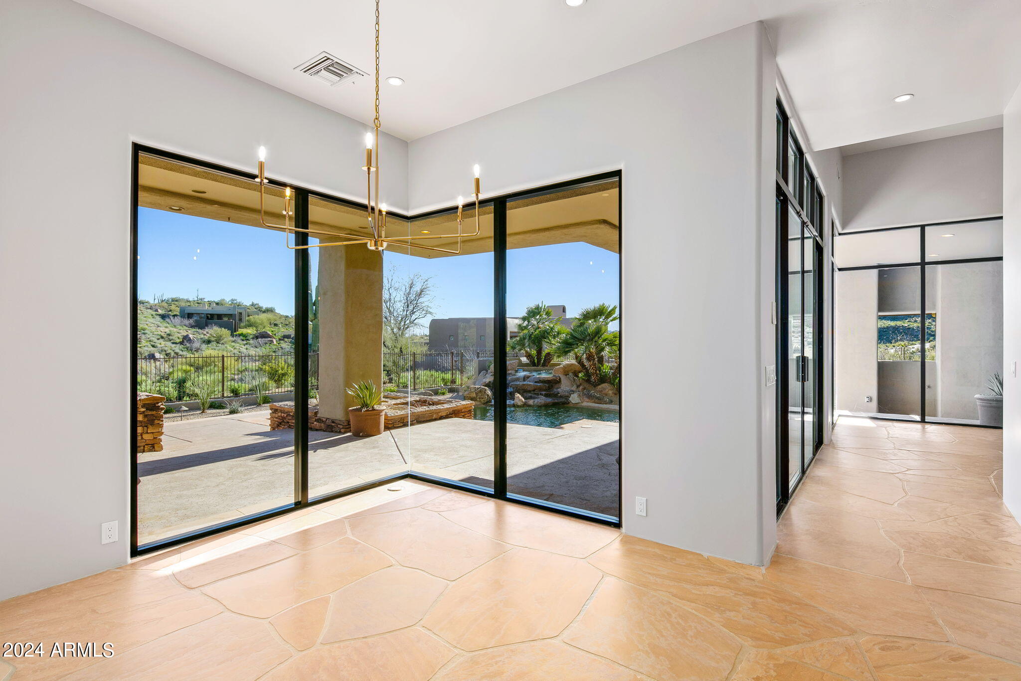 9917 E FILAREE Lane