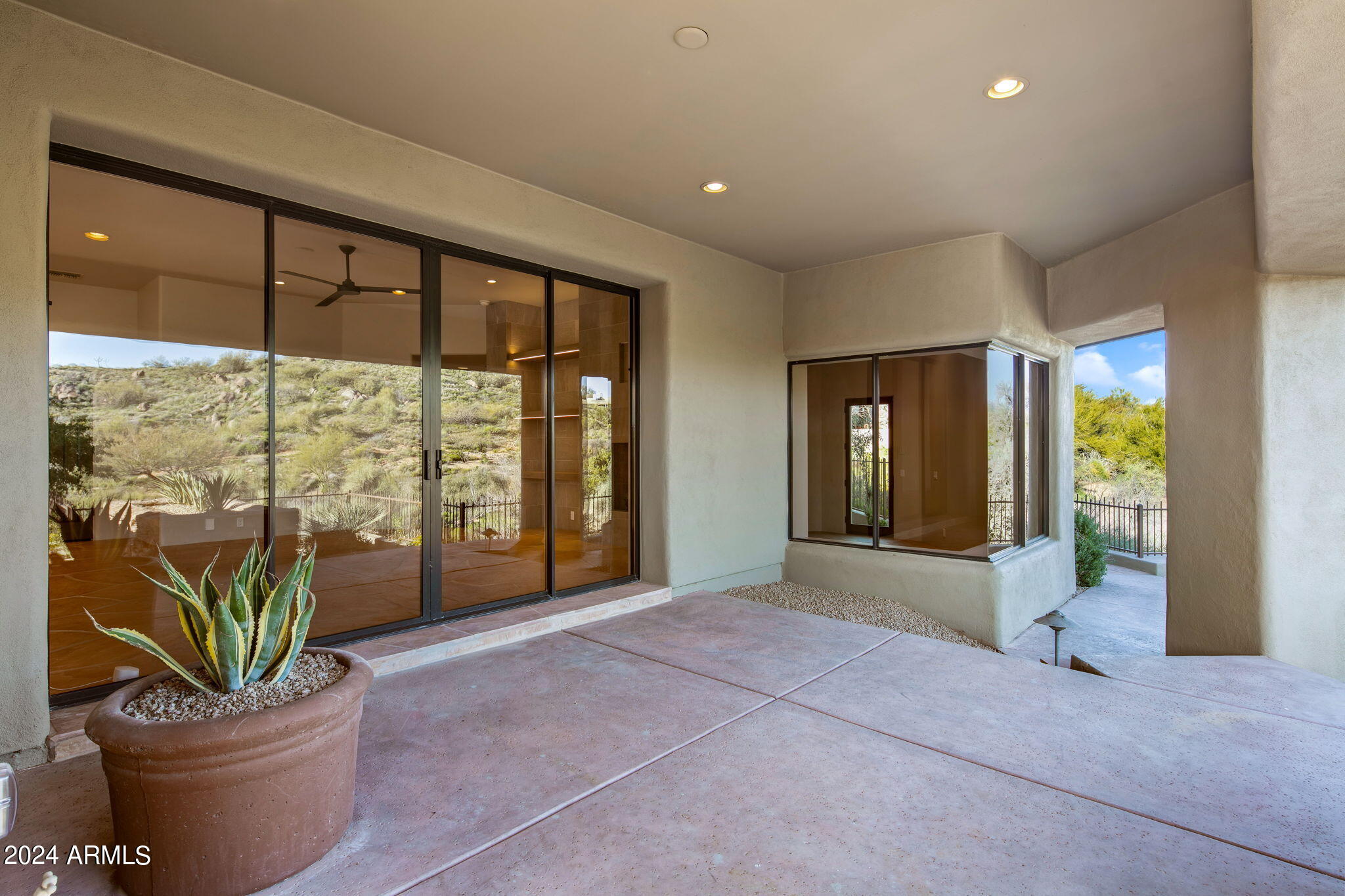 9917 E FILAREE Lane