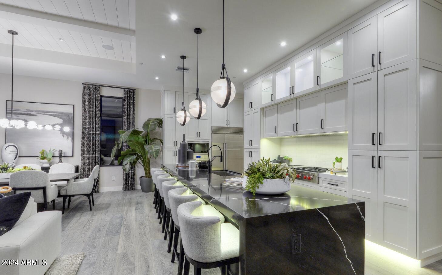 37200 N CAVE CREEK Road # 1070