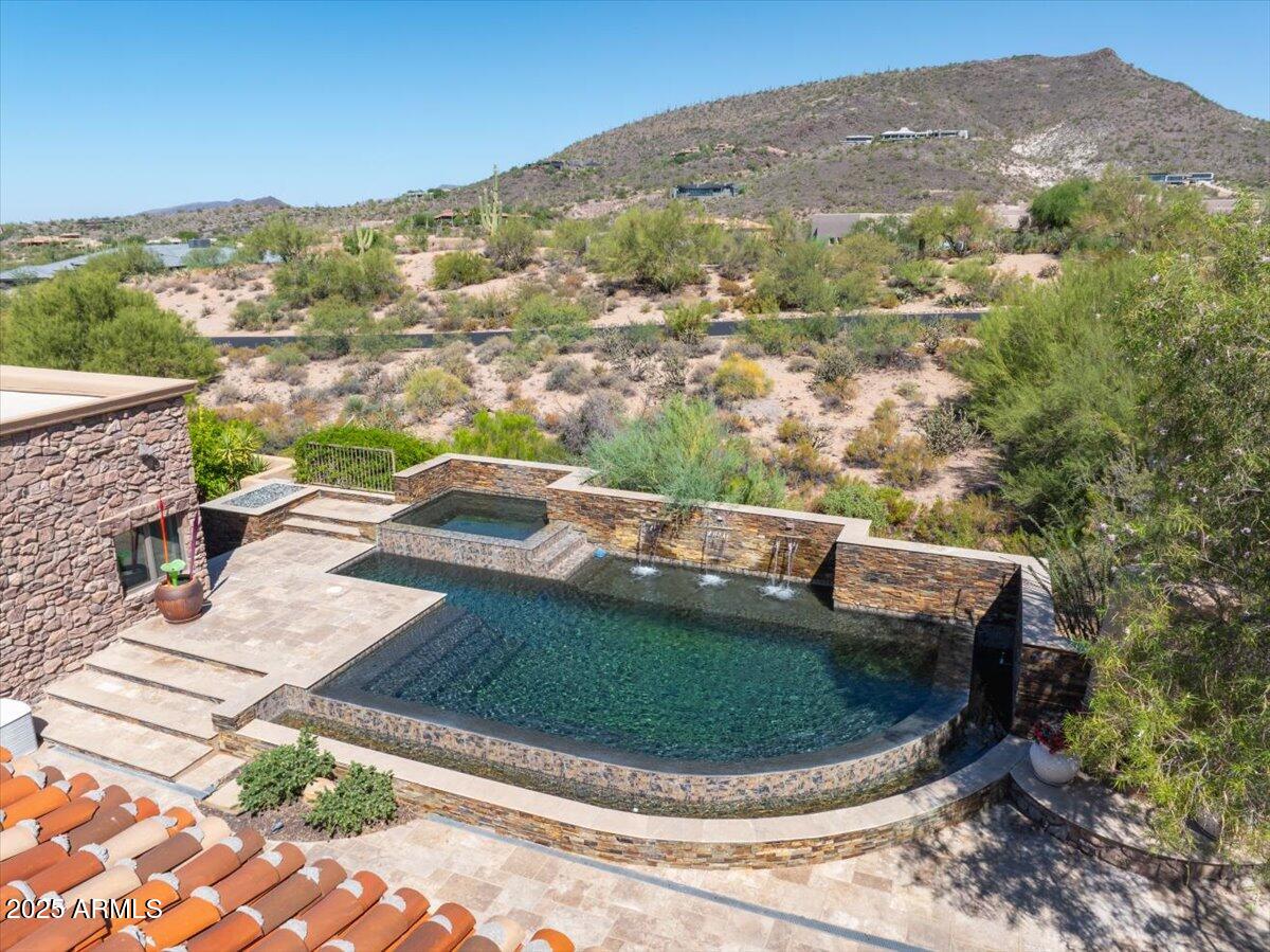 9533 E RISING SUN Drive