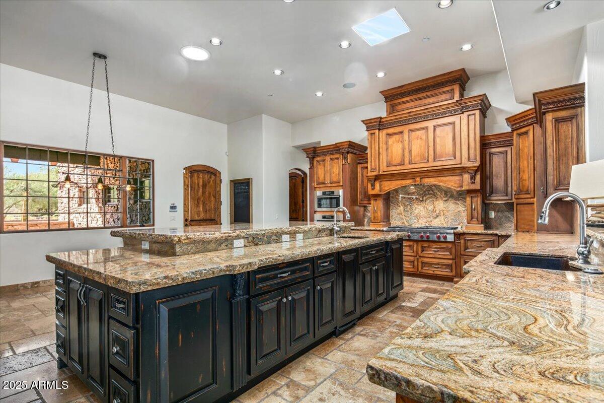 9533 E RISING SUN Drive