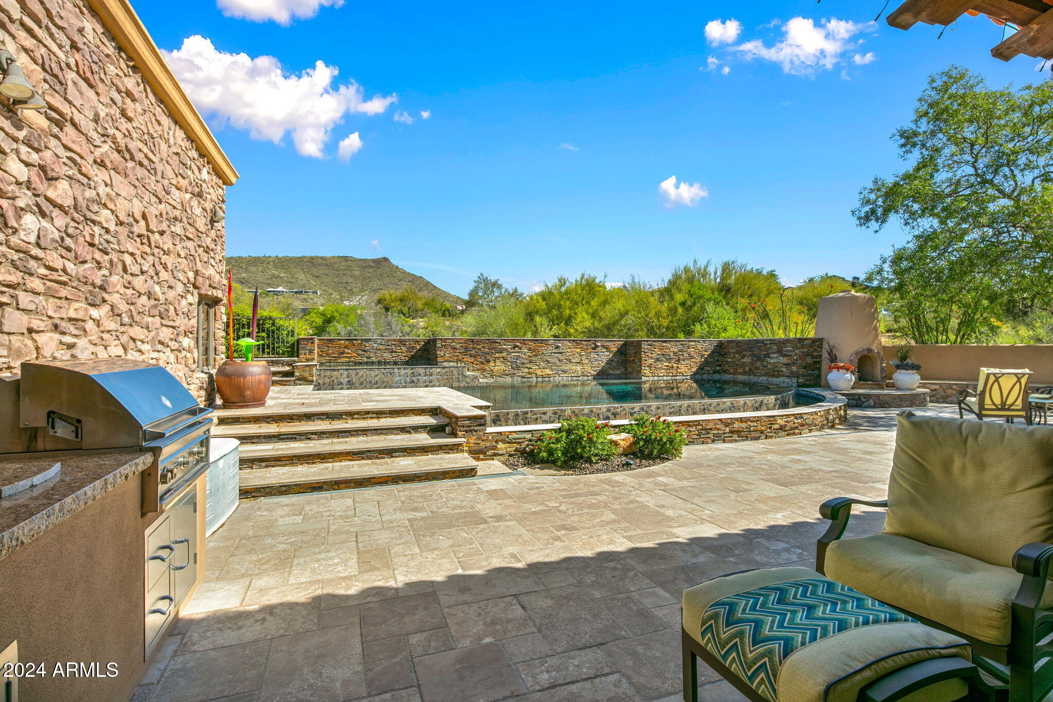 9533 E RISING SUN Drive