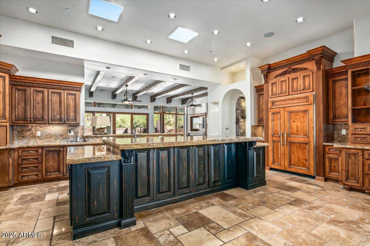 9533 E RISING SUN Drive