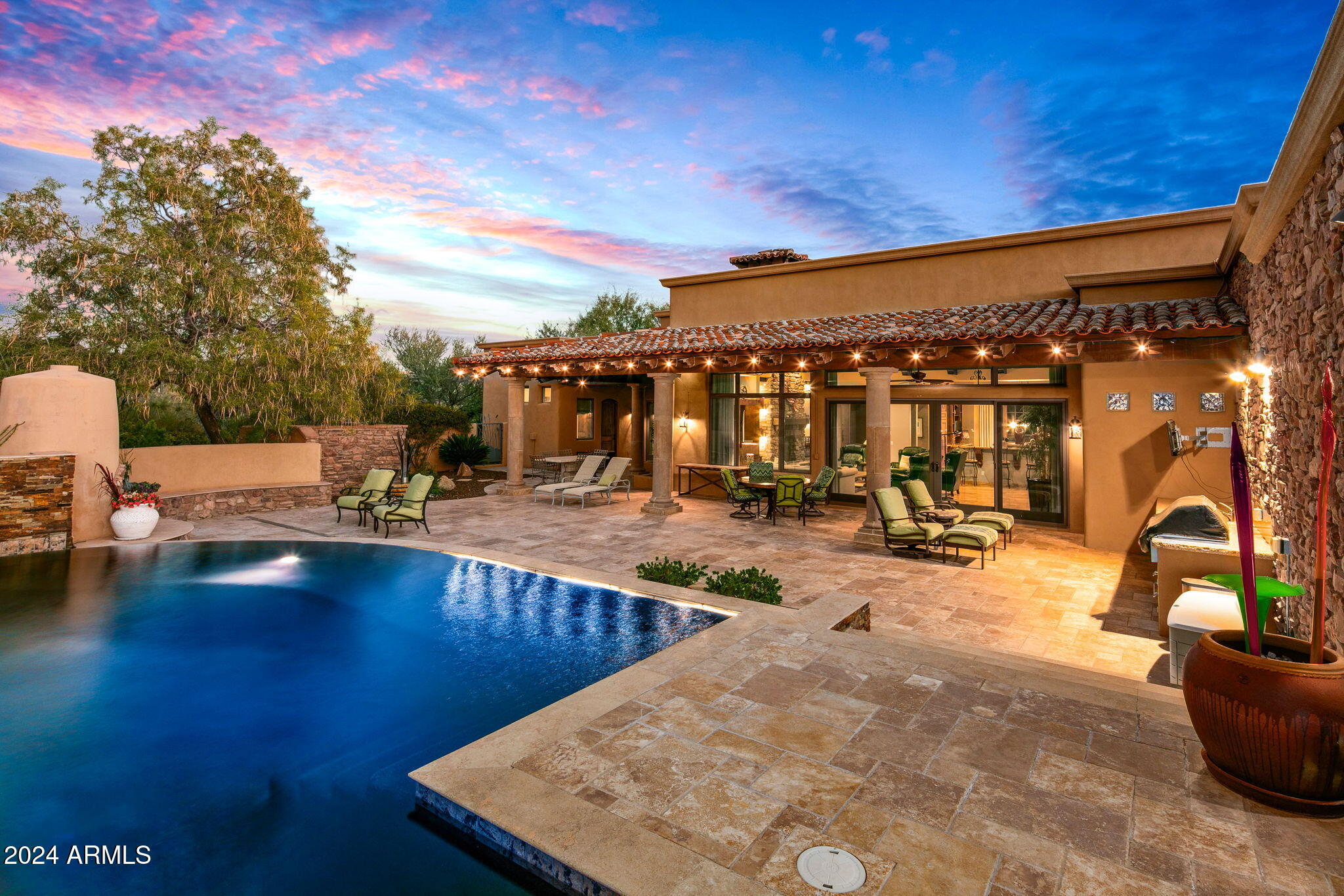 9533 E RISING SUN Drive