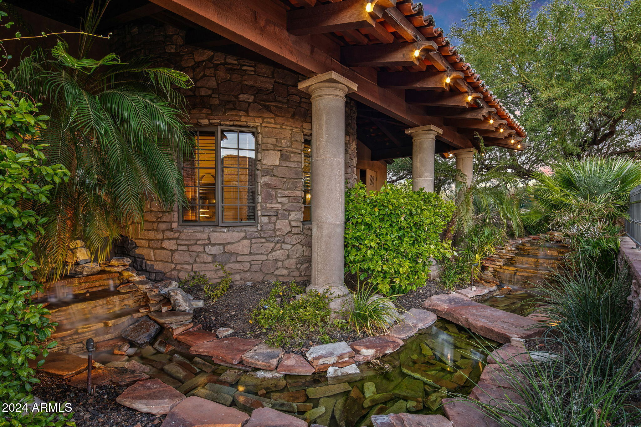 9533 E RISING SUN Drive