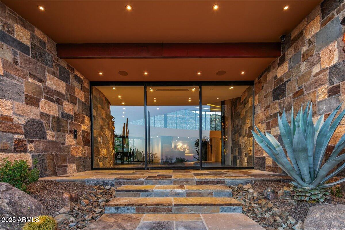 43105 N 102ND Street