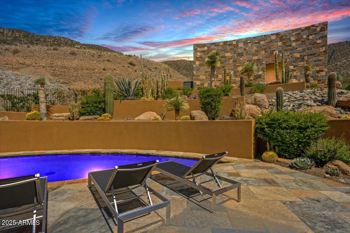 43105 N 102ND Street