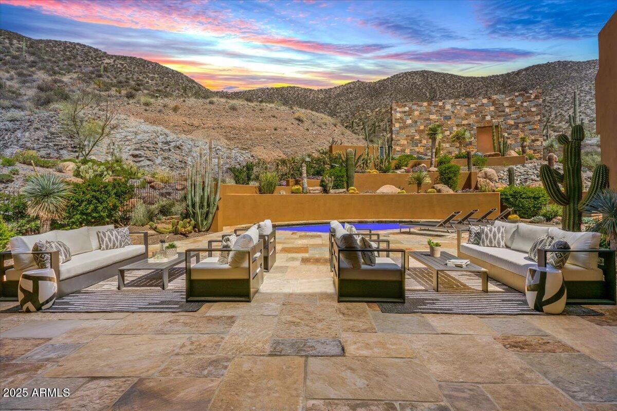 43105 N 102ND Street