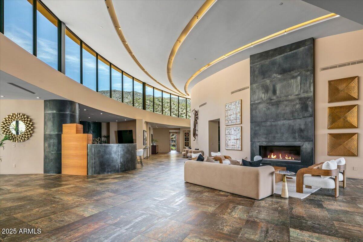 43105 N 102ND Street