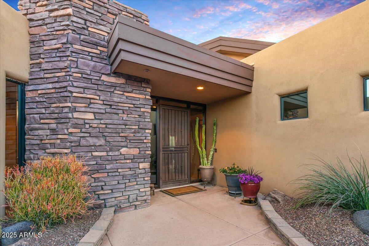 9998 E TAOS Drive
