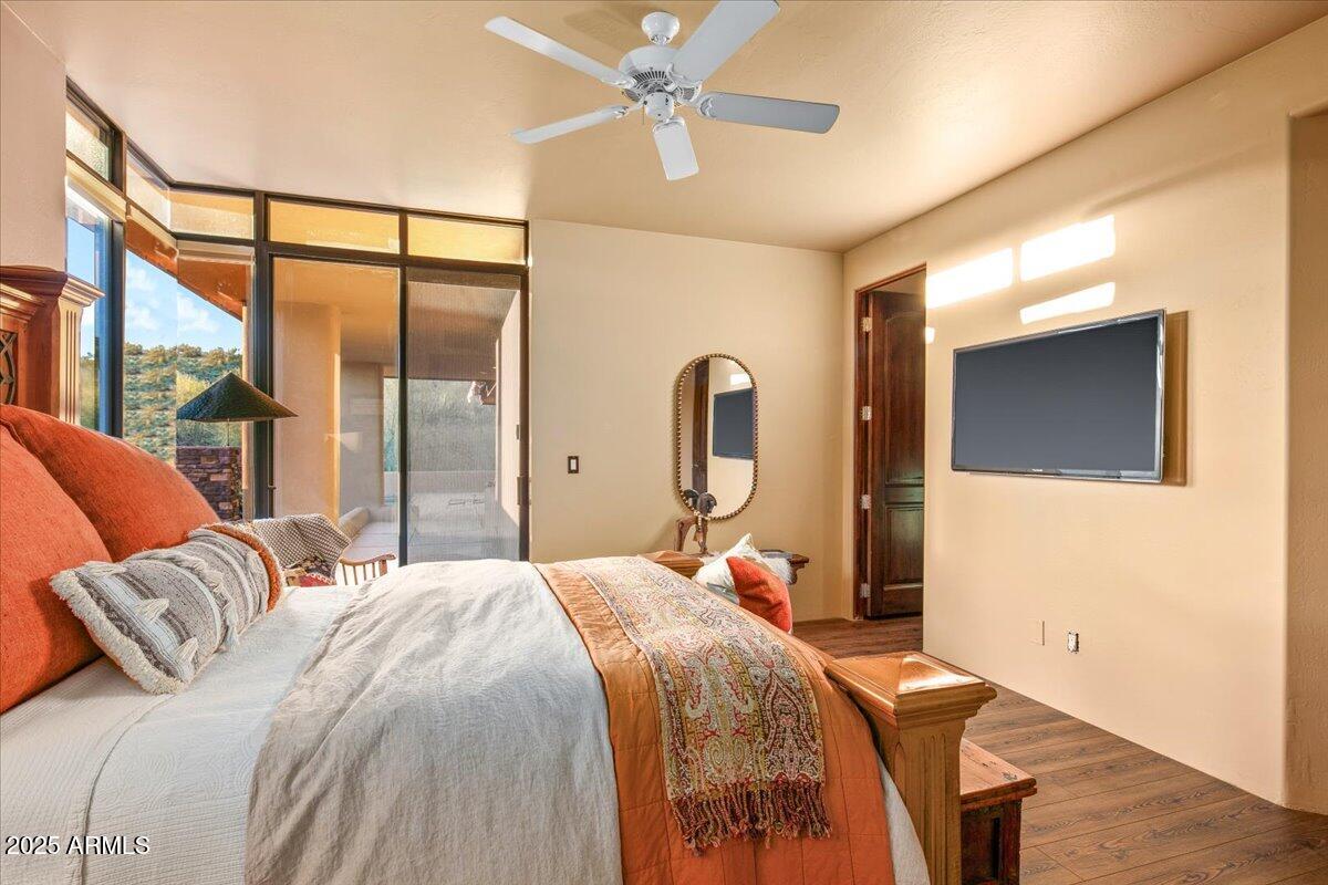 9998 E TAOS Drive
