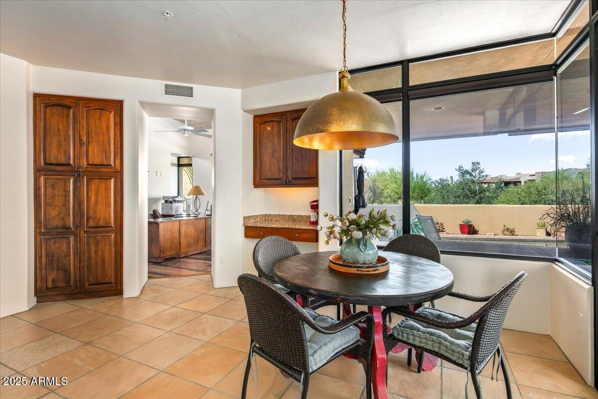 9998 E TAOS Drive