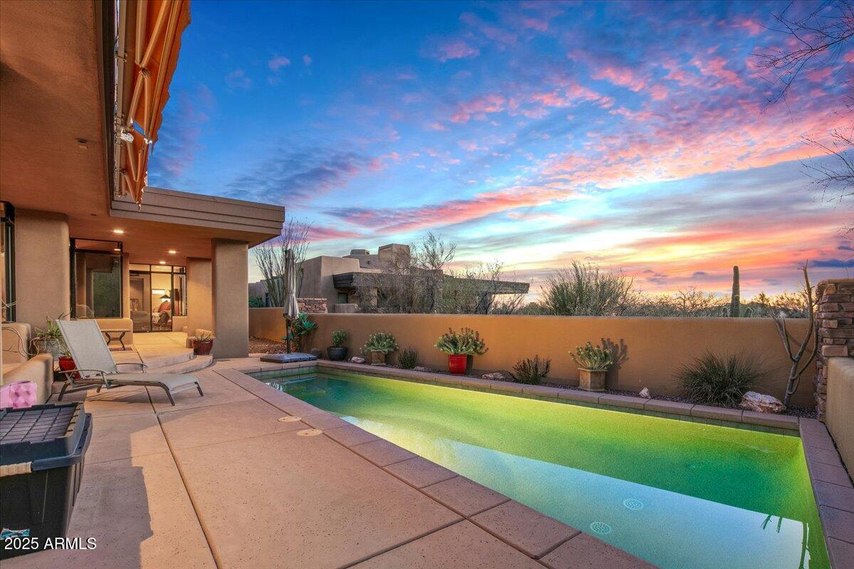 9998 E TAOS Drive