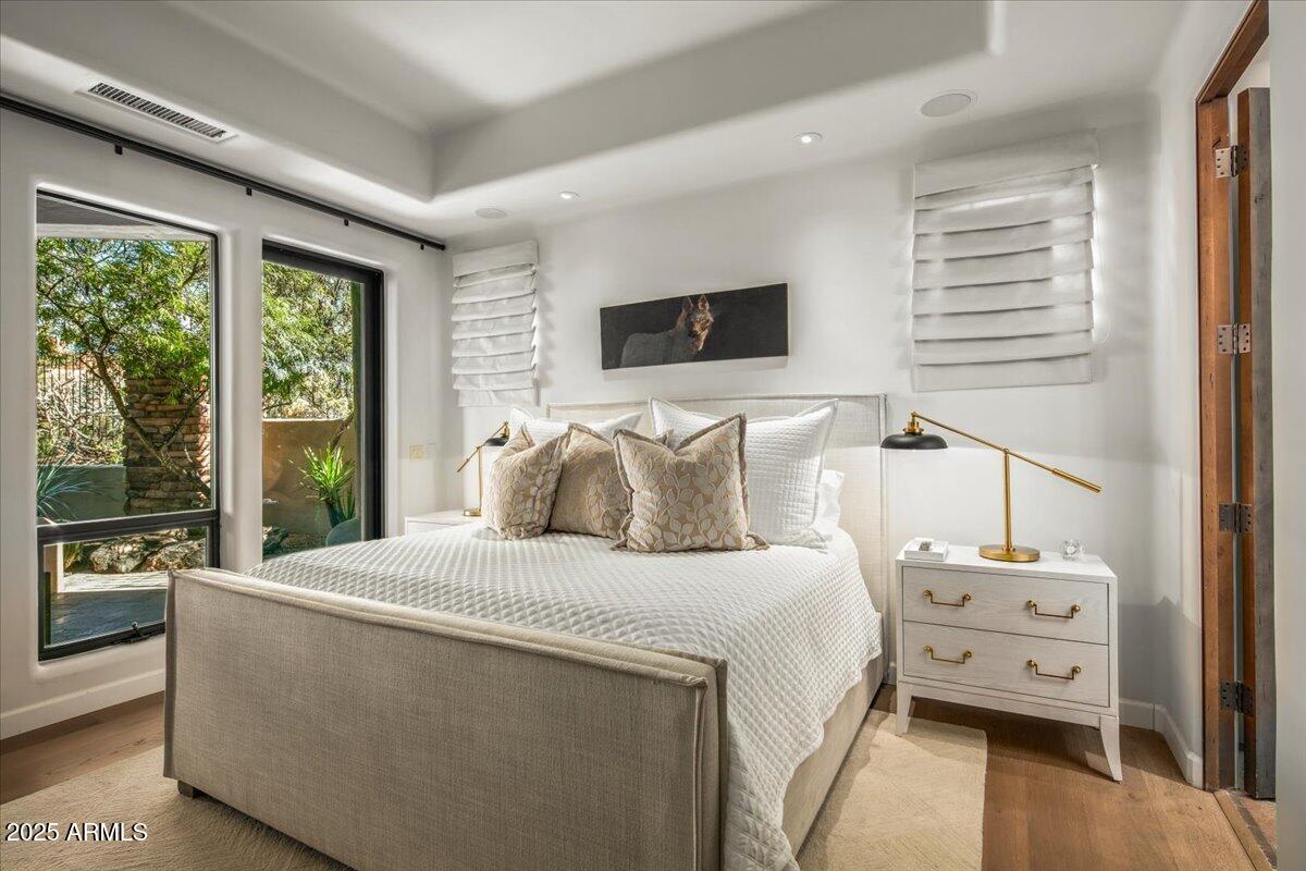 10460 E PALO BREA Drive