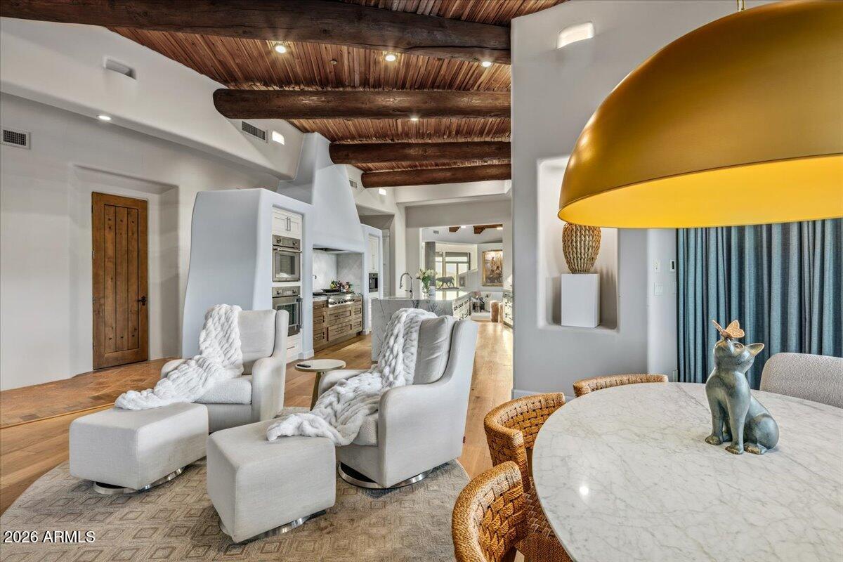 10460 E PALO BREA Drive