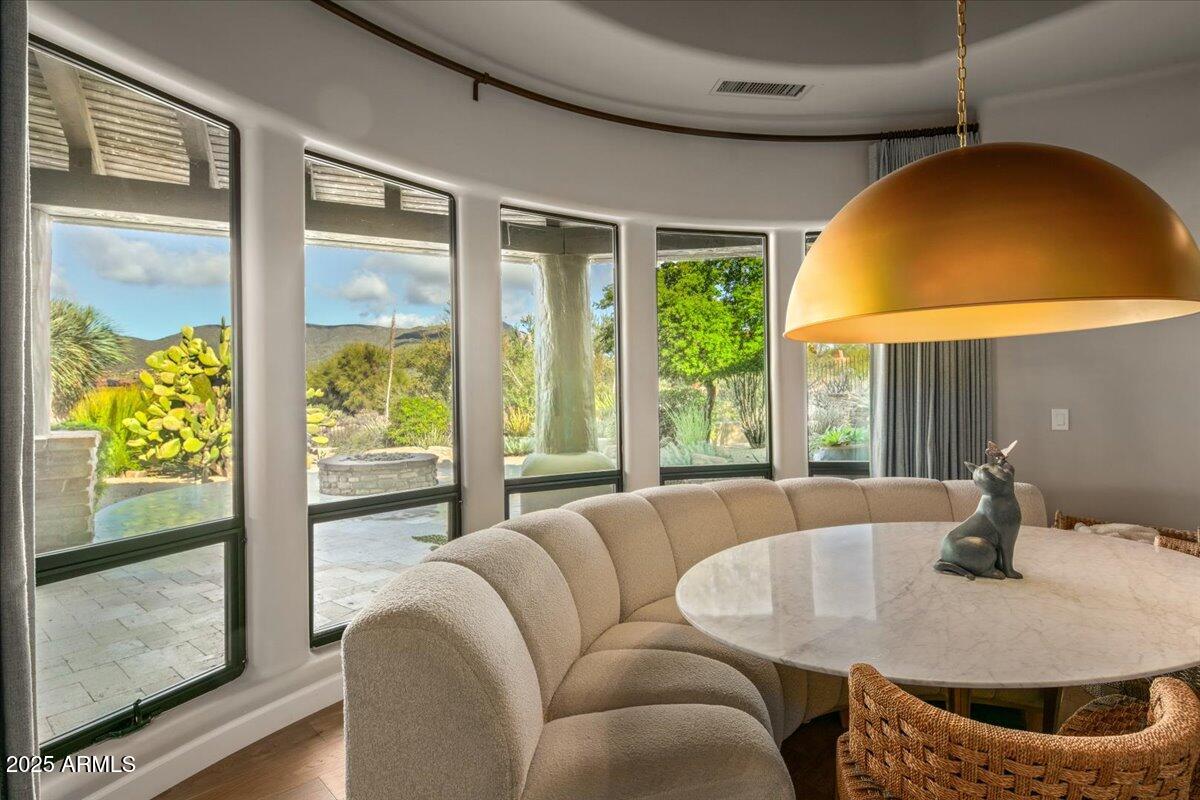 10460 E PALO BREA Drive