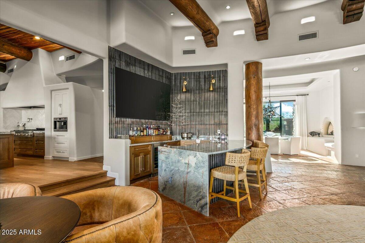 10460 E PALO BREA Drive