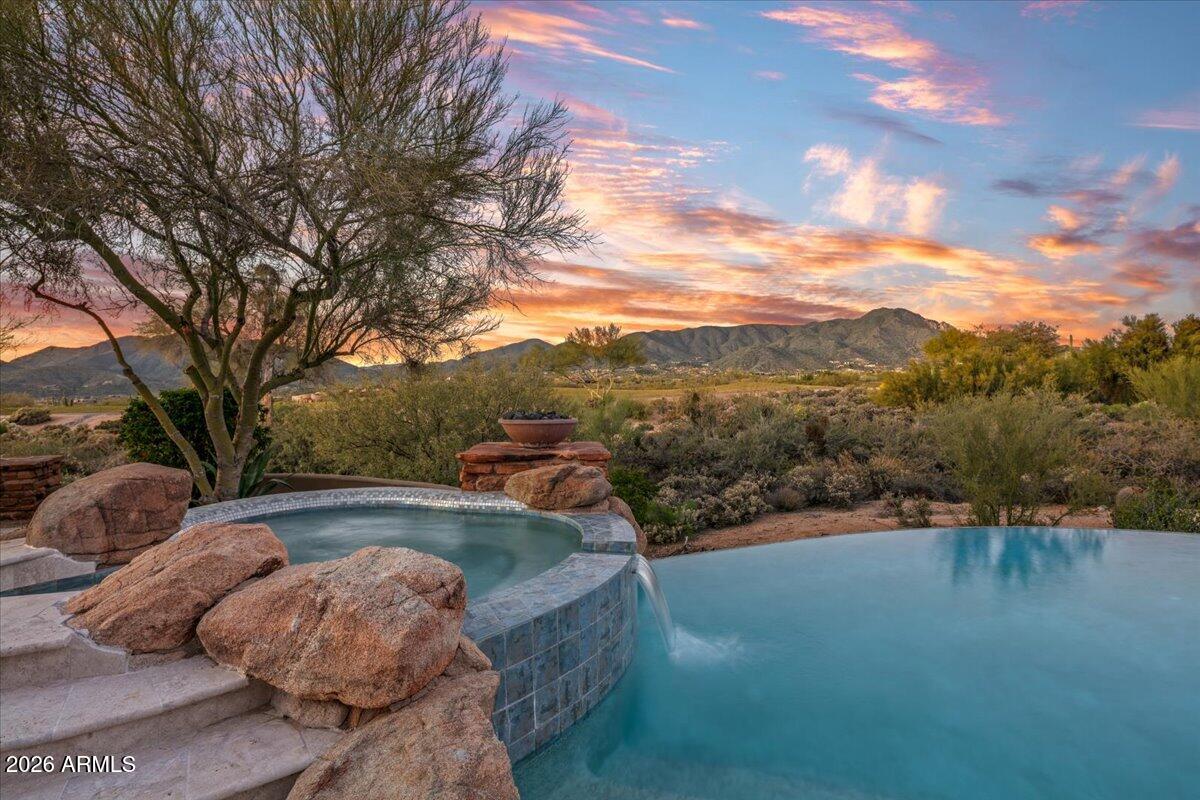 10460 E PALO BREA Drive