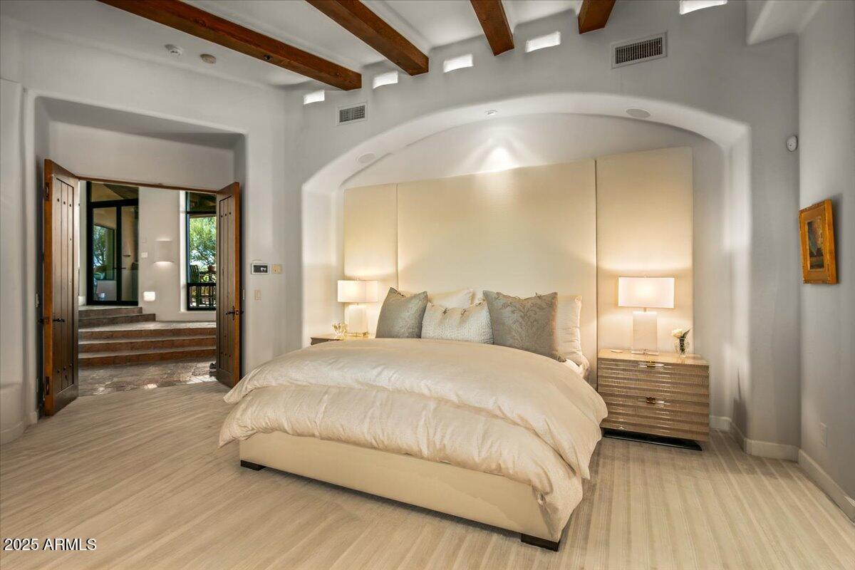 10460 E PALO BREA Drive