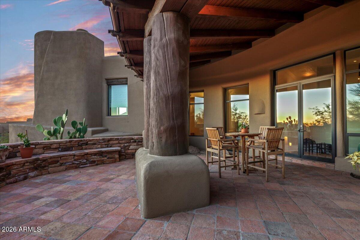 10460 E PALO BREA Drive