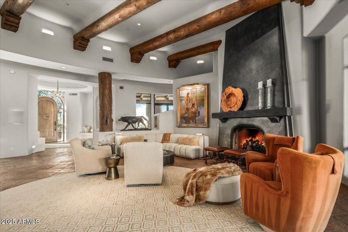 10460 E PALO BREA Drive