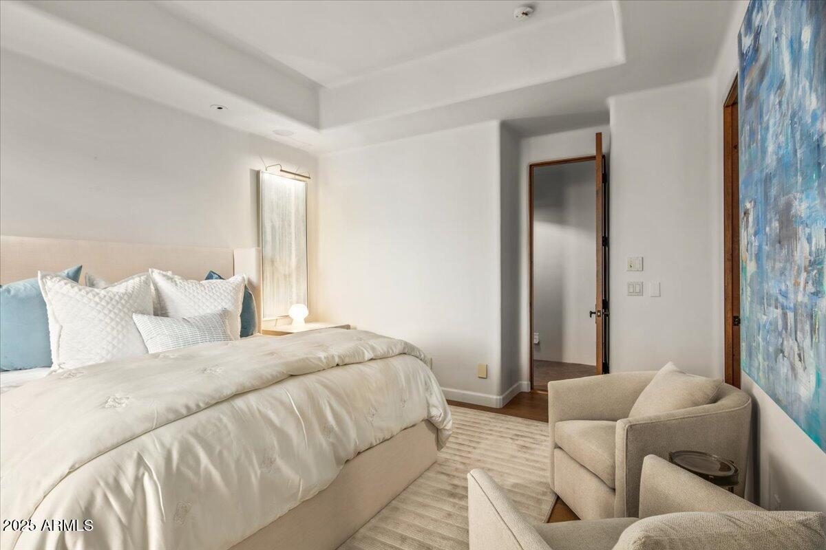 10460 E PALO BREA Drive